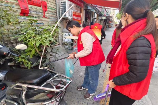 新站高新區七里塘社區：開展“周五志愿行”主題志愿服務活動